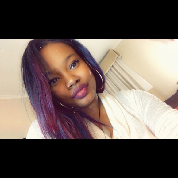 👋WELCOME To My Closet💕 - Picture 5 of 6